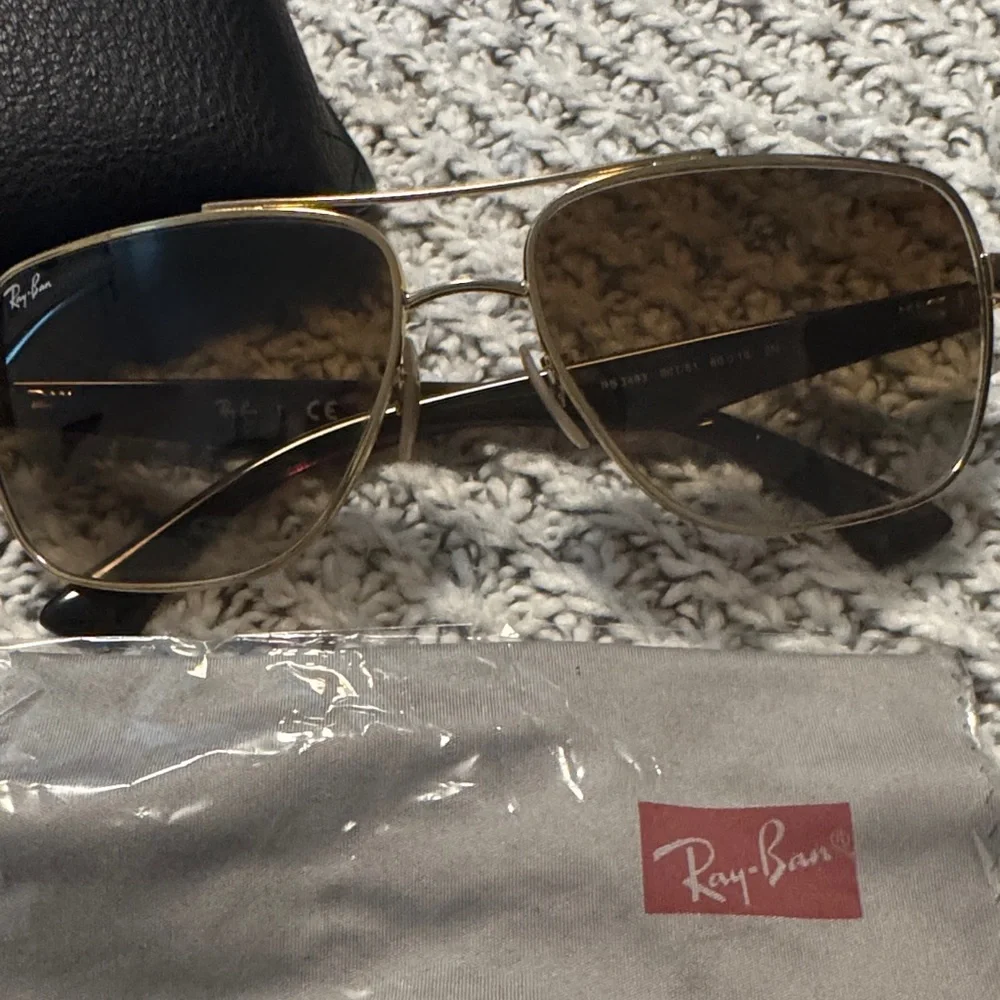 Ray-Ban Gold and Brown Sunglasses - Picture 3 of 9